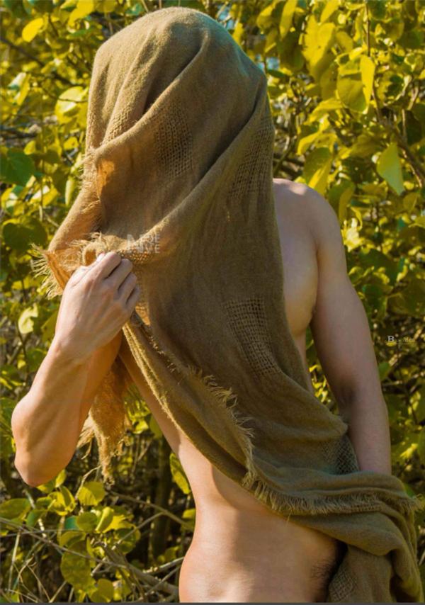 Whoseman-4-明星教練男丁格爾-芬達-全裸非全見寫真書